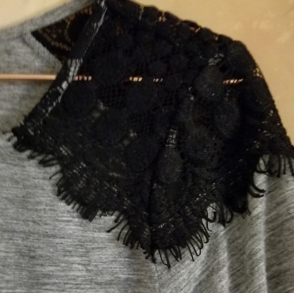 Old Navy Long Sleeves  Top - Picture 3 of 7